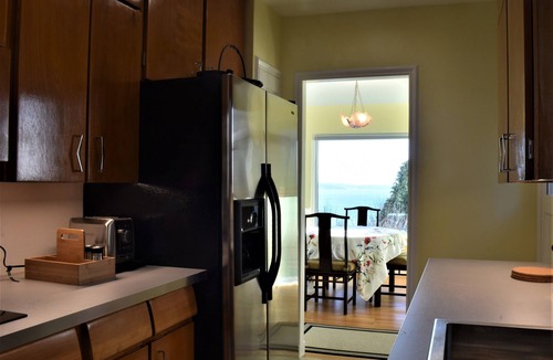 North Admiral House | Amazing and serene view house, art deco charmer, fully restored