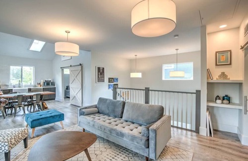 Burns Park House | Amazing Spacious Home in AA Steps to Big House