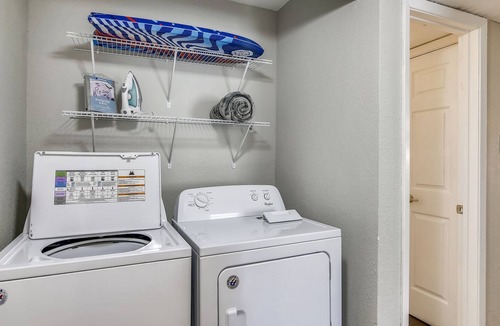 Galveston Condo | Anchor by Pleasure Pier #6: Updated Condo Community, Heart of the City