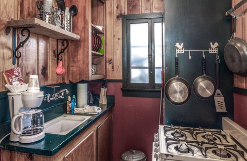 Ruidoso Cabin | Apache Village 6, King Studio with Sleeper Sofa, Sleeps 3