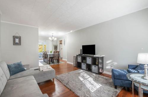 West Chester House | Ashwood Arbor 3 bed 2 bath sleeps 8
