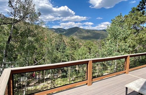 Green Mountain Falls House | At Catamount trailhead. Secluded. Game Room. Pet Friendly