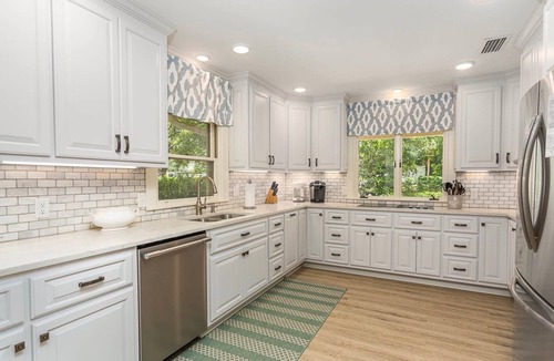 East Beach House | Available for 1-3 Month Snowbird Stay -Jan-March 2026-Send Message to Get Quote