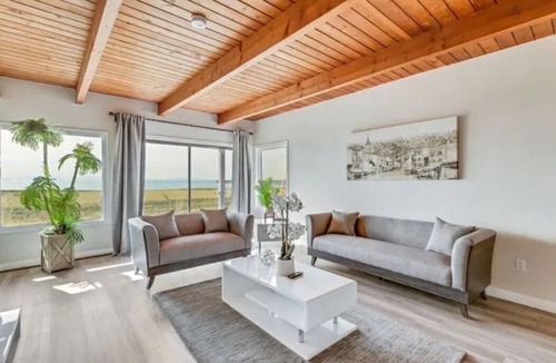 Old Towne Apartment | #B - SEAL BEACH OCEAN VIEW 2BD HOME
