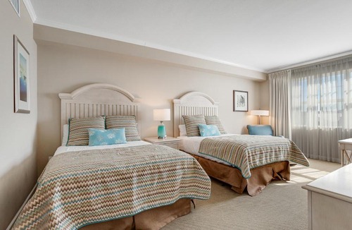 Isle of Palms Hotel | B317 Residence at Sweetgrass