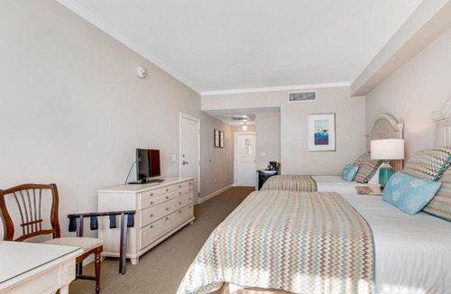 Isle of Palms Hotel | B317 Residence at Sweetgrass