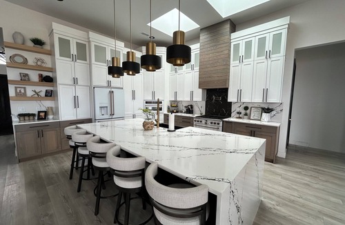 Westside House | Balloon Fiesta house in Albuquerque with roof deck, and beautiful views!