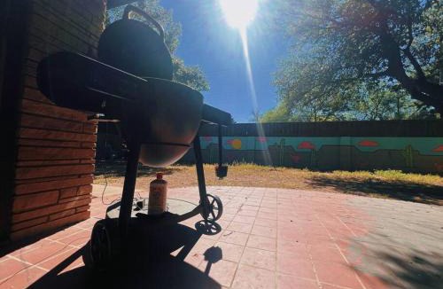 Heart of Lubbock House | Barrel Oak Mansion- Fire pit, & pool table NR TTU