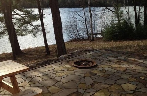 Eagle River Cabin | Bass Lk~Eagle River~Level to Water~Beautiful Sand Beach Front
