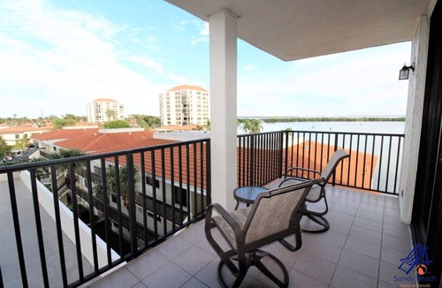 St. Petersburg Condo | Bay Front Serenity: 4th Floor 2BD/2BA at Isla Del