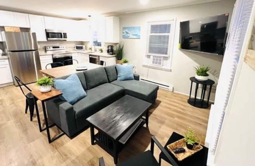 Little Salisbury Condo | Bay view and newly renovated and new decks on both sides!