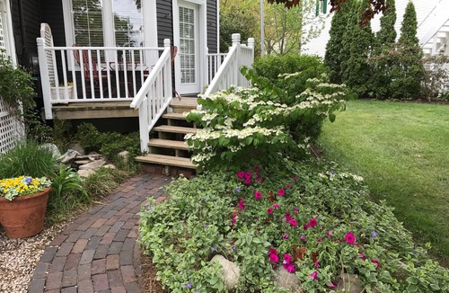 Saugatuck Apartment | Bayfront King, Harbor View & Porch, Location, Location!