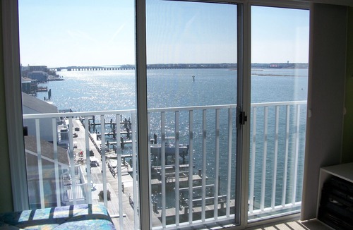 Ocean City Condo | Bayfront Penthouse Amazing views and a Pool. Walk to Boardwalk and Beach.