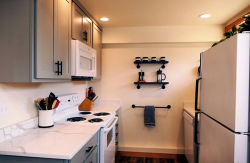 Lummi Island House | Baylight Beach House + Mother In-Law Appt for additional rate