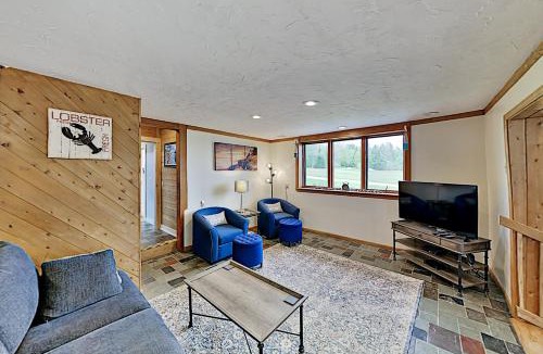 Lamoine House | Bayside Hideout