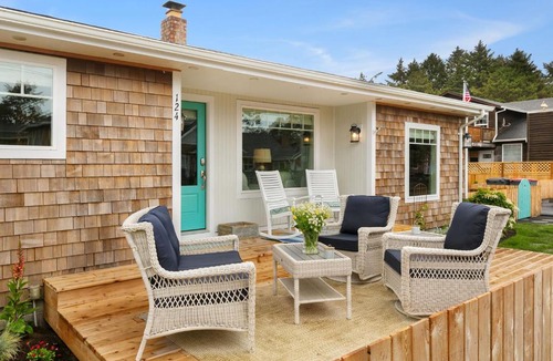 Downtown Cannon Beach House | Beach Blessing by AvantStay Ocean Views Close to the Beach