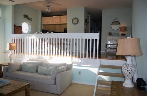North End Condo | Beach Condo, 1 block from beach, 2 bedrooms!