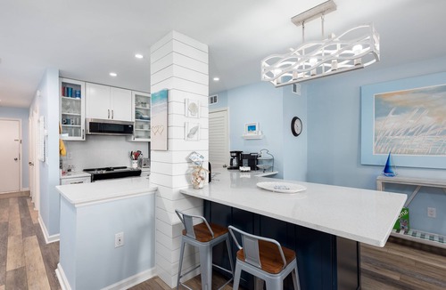 Seabrook Island Villa | Beach Decor! Recently Updated! Gorgeous Sunsets on Pelican Beach! Walk to Pools! Amenity Cards!