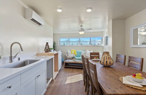South Oceanside House | Beach View Pet Friendly Home with a Spa Pe-1724