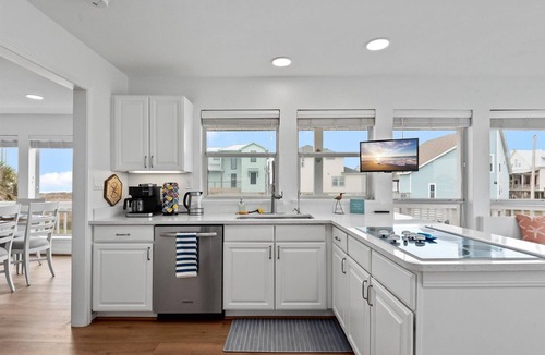 Pointe San Luis House | Beachfront | Community Pool | HotTub | Fenced Yard