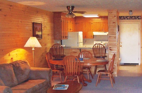Chalet Village Apartment | Beautiful 2 bedroom unit at resort, sleeps 6