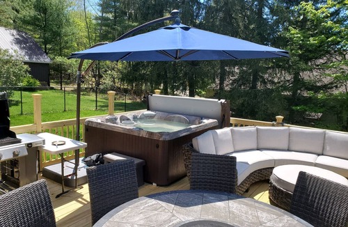 Day House | Beautiful Adirondack Home on Great Sacandaga Lake with Private Lakefront