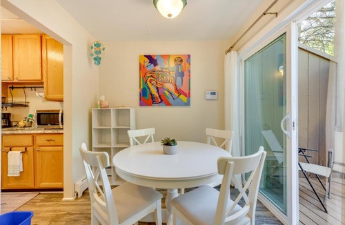 Lower Arapahoe House | Beautiful Boulder Townhome Walk to CU and Pearl St!