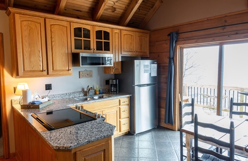 Lupton City Cabin | Beautiful cabin on the mountain with stunning views of the valley!