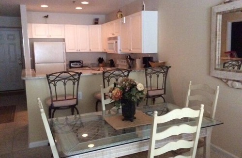 North Myrtle Beach Condo | Beautiful Condo with Easy Access to the Beach and a Peekaboo Oceanview!