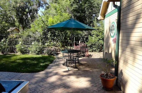 University North Cottage | Beautiful cottage - great location in Old Town near Colorado State University!