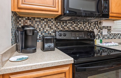 Myrtle Beach House | Beautiful Cottage w/Pool, Steps to Beach, Free WiFi and parking