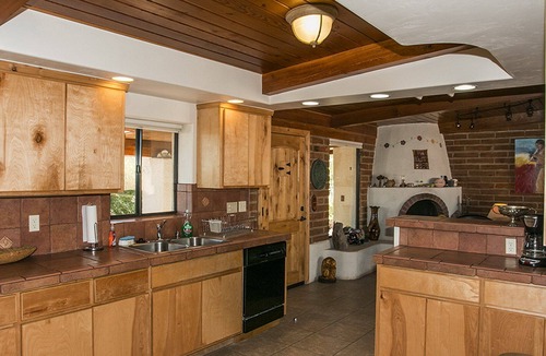 Tucson House | Beautiful home with pool, private, close to UA & Downtown, arts. Great prices!