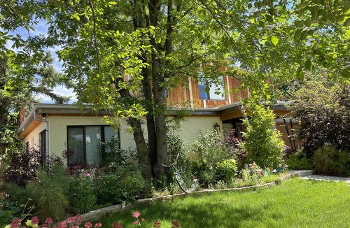 Martin Acres Apartment | Beautiful newly updated home in Boulder! Entrance on side of house up stairs.