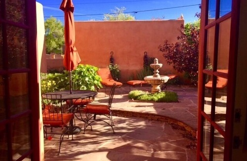 Historic Eastside House | Beauty and Comfort- Location-Enclosed Patio-Hot Tub - Last Min.Deals!