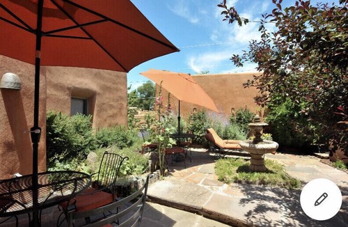 Historic Eastside House | Beauty and Comfort- Location-Enclosed Patio-Hot Tub - Last Min.Deals!