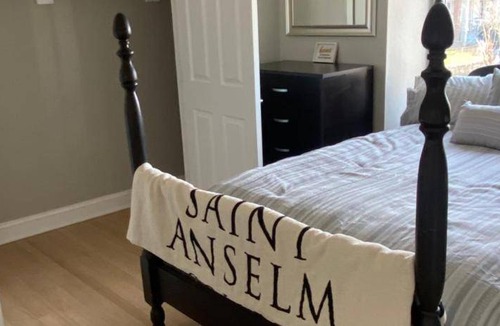Northeast Bed & Breakfast | Bed and breakfast ∙ 4 guests
