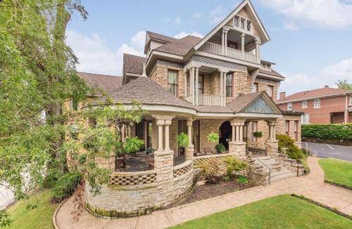 Fort Wood Bed & Breakfast | Bed and breakfast ∙ 2 guests