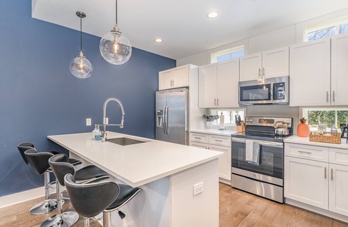 Woodland in Waverly House | Beech Cove-Private Patio-In 12 South District