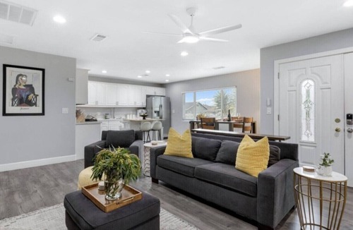 Grant Hill Villa | Bella Casa 1/Pool, Spa/Min to Downtown/Beaches