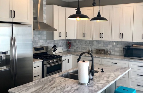 Pinckney House | Belle Vie on Portage Lake great for families or groups of friends