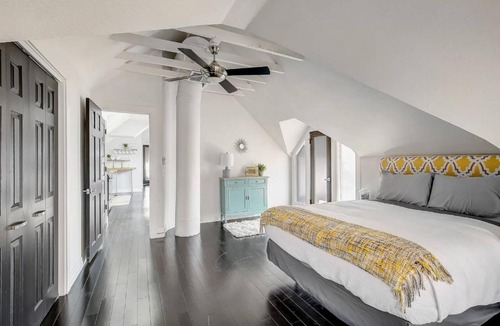 Uptown Apartment | Best hidden gem in Denver! Heart of Cap Hill!!