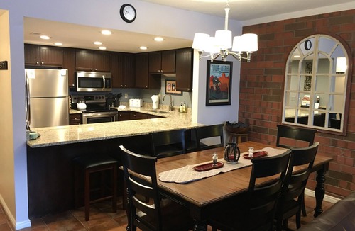 Downtown Park City Condo | BEST LOCATION Main St Town Lift Family Friendly Sleeps 6-8 Heated Pool & Hot Tub