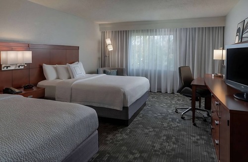 Twin Brook Hotel | Better Choice for your Vacation! 3 Comfortable Units, Pets Are Welcome!