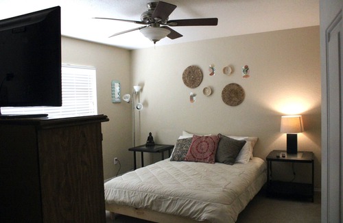 Live Oak House | Biltmore Bliss Charming 3-bedroom house with AC, WiFi