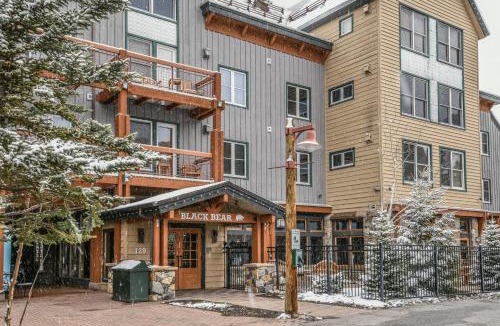 River Run House | Black Bear 8035 by SummitCove Lodging
