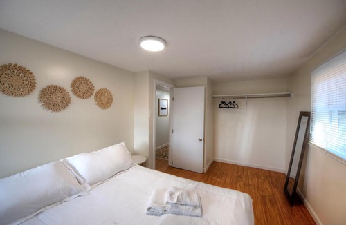 Farmview - Ramble House | Blacksburg- Minutes to VT's campus