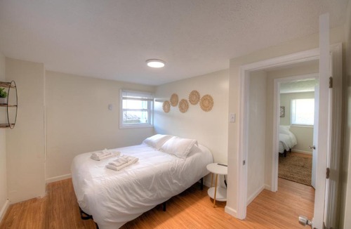 Farmview - Ramble House | Blacksburg- Minutes to VT's campus