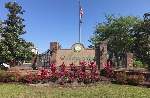Central Myrtle Beach Condo | BOOKING 2026! GR RATES GR LOCA 2BEDRM w ELEVATOR GOLF VIEW APPRX 1 MILE TO BEACH