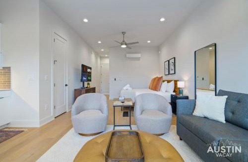 Lakeland Park Apartment | Brand New Studio Apt w King Bed Kitchenette in Steiner Ranch by Austin Vacay
