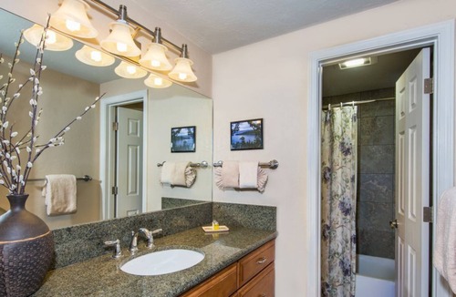 South Lake Tahoe House | Breathtaking Lake Views in Scenic Tahoe! Balcony + Gas Fire Pit | Outdoor Pool